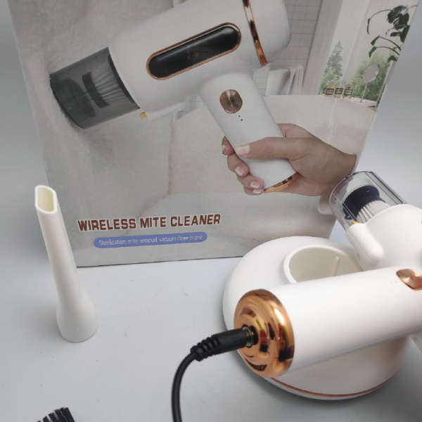 Портативный ручной пылесос Wireless mite cleaner JB-118 для очистки вещей и автомобиля с функцией УФ